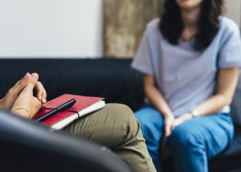 چرا به مشاوره نیاز داریم؟