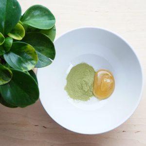 ماسک عسل و پودر ماتچا